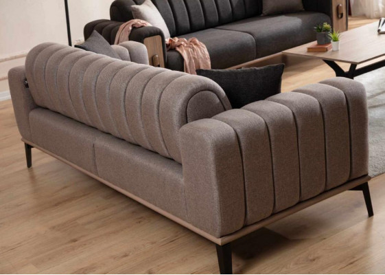 Braune Couchgarnitur 2x Dreisitzer Luxus Set Möbel Sofas Couchen Holzgestell