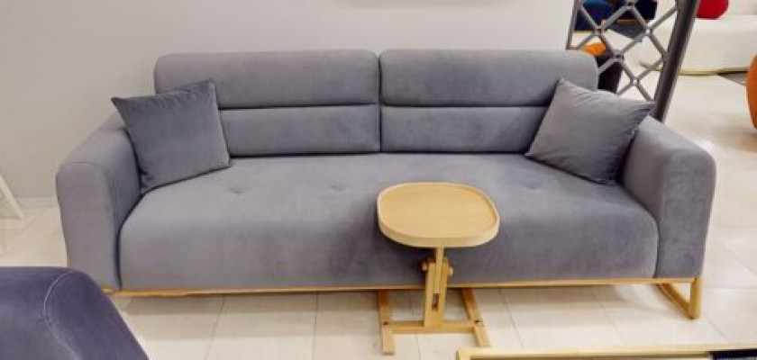 Brauner Polster 3-Sitzer Designer Wohnzimmer Exklusive Couch 3-er Sofa