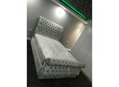 Samt Velvet Chesterfield Design Bett Klassisches Bettgestell Polster Betten Neu