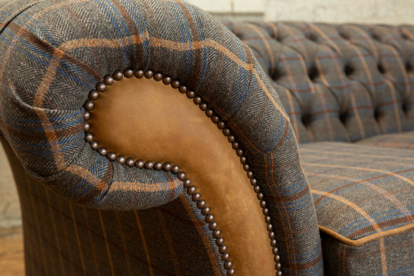 Chesterfield möbel klassische Wohnzimmer Sofa Couch Sitz Polster couchen Sofas